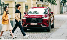 <b>十字路口，第三代哈弗H6守护不止一面</b>