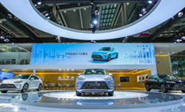 <b>问界M5亮相粤港澳车展 5月底将累计交付1万台</b>
