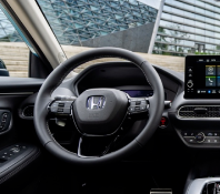 年轻人的第一台运动SUV该如何选？Honda HR-V说这题我会
