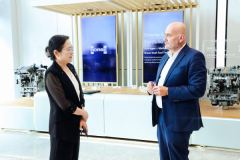 <b>技术赋能全球汽车产业｜雷诺“Tech World Tour”媒体团到访浩思动</b>