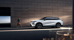 <b>荣获汽车行业“奥斯卡”一等奖，星途瑶光C-DM寰球版三擎三挡技</b>