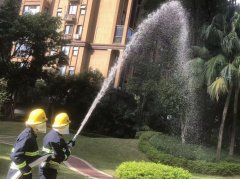 <b>以练筑防护平安：世茂服务东南区域闽侯滨江开展沉浸式消防演</b>